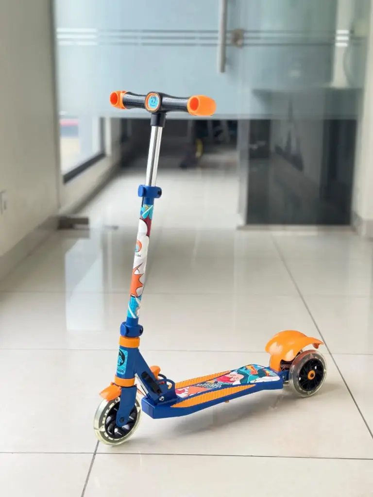 DST-5 TURBO TITAN SCOOTER